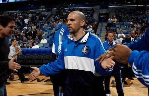 吃瓜网红与球星控球,网红与球星巅峰对决，控球技巧哪家强？